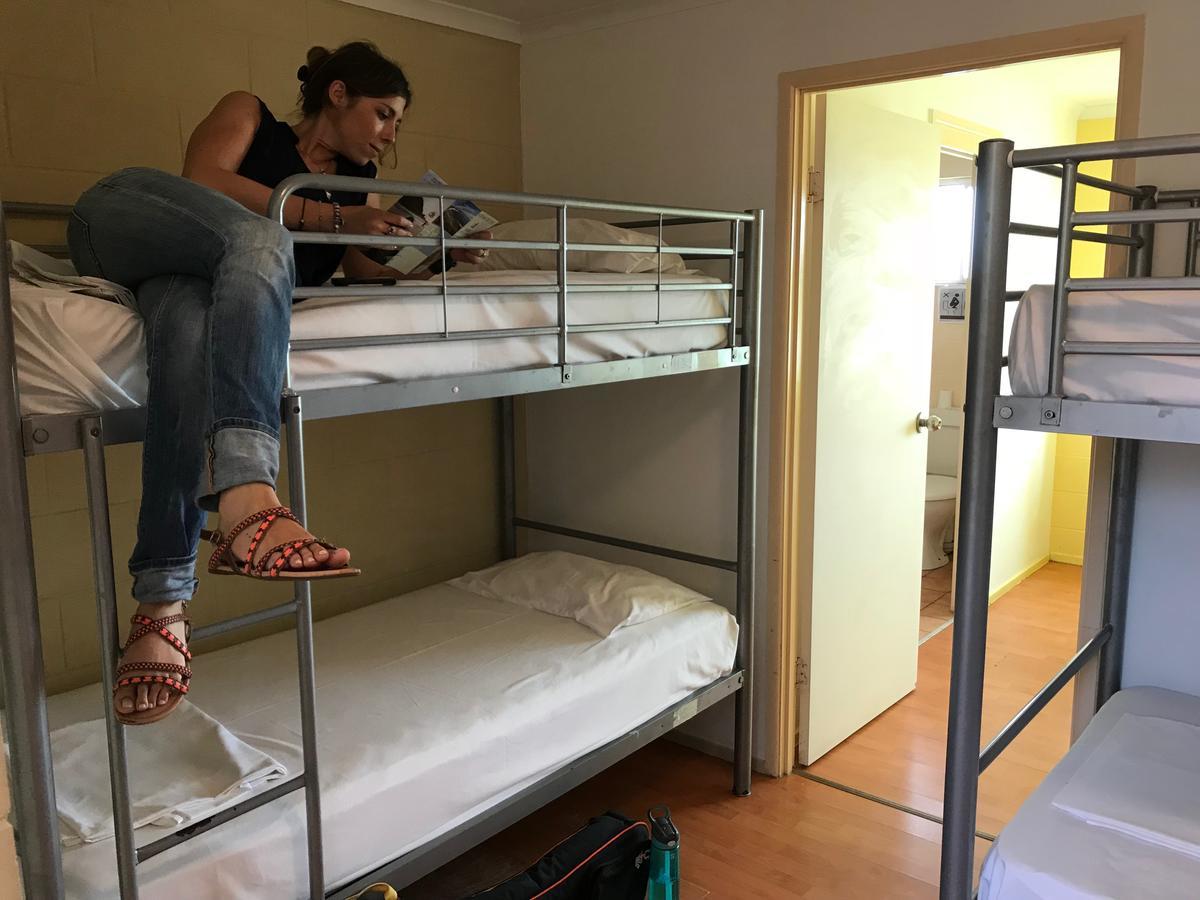 卡伦德拉背包客旅馆旅舍 外观 照片